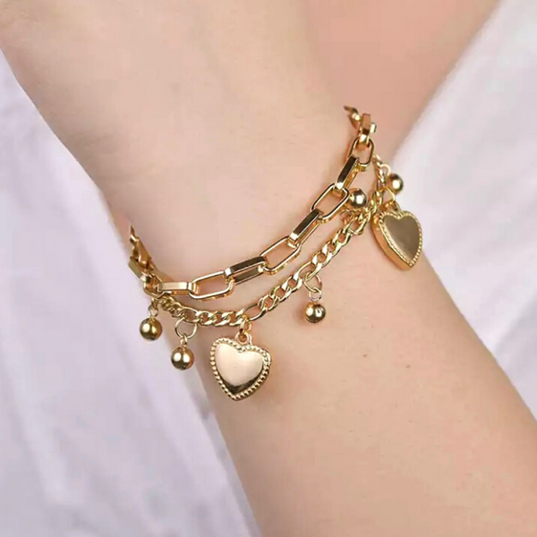 Gold Dreamy Double Heart Charm bracelet - Ella Moore