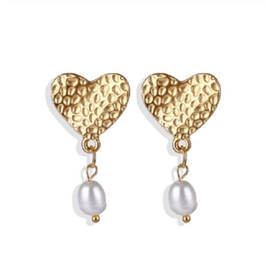 Gold Heart Pearl Earrings - Ella Moore