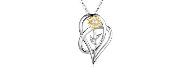 Daisy  Flower Sterling Silver Heart Necklace - Ella Moore