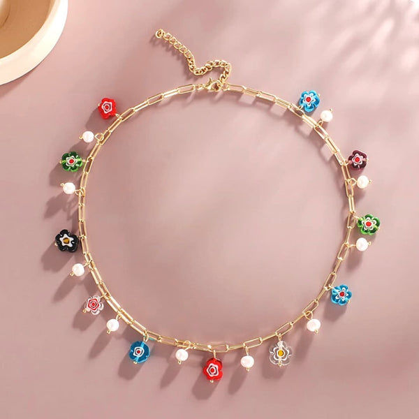 Sophisticated Flower Bead and Pearl Freshwater Necklace