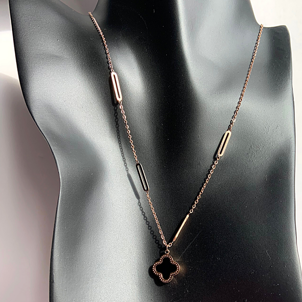 Luxe Clover Reversible Necklace