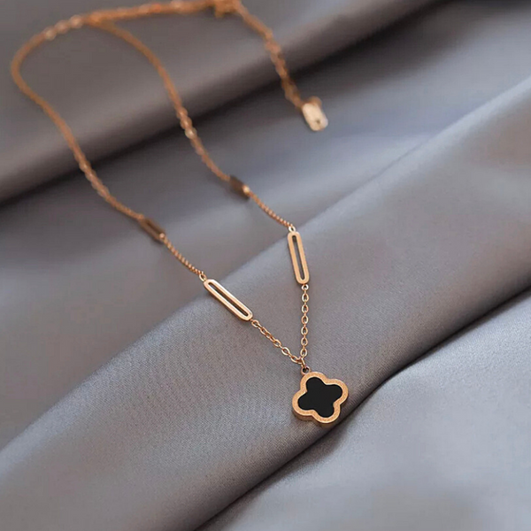 Simply Sophisticated Reversible Single Four Leaf Rose Gold Clover