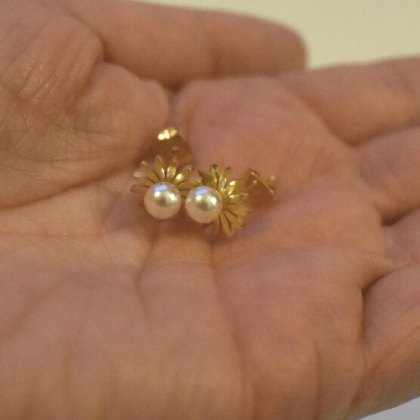 Stainless Steel Yellow Gold Sunflower Pearl Stud Earrings - Ella Moore
